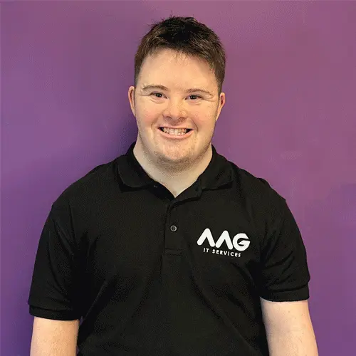 A GIF of Max Lee